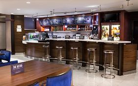 Courtyard By Marriott Columbia